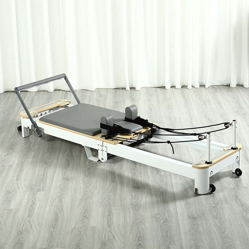 Oak Pilates Reformer, White Al - Pilates & Yoga Tina Fehrenbach avis et prix